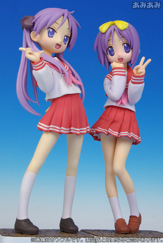Lucky Star - Kagami & Tsukasa Hiiragi Uniform Ver. Set 1/12