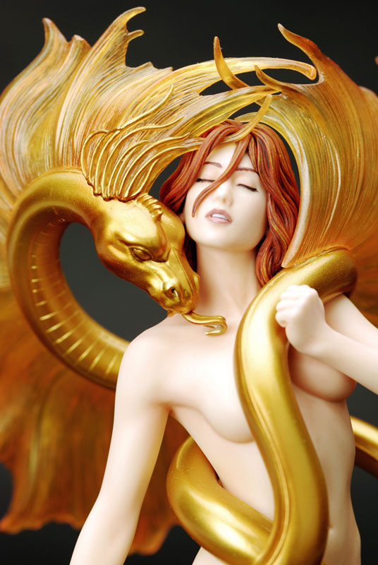 Fantasy Figure Gallery - Golden Lover