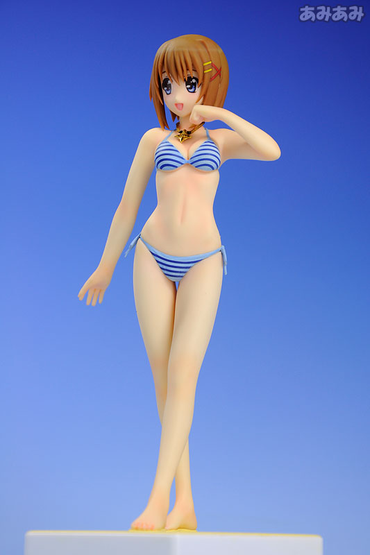 BEACH QUEENS - Magical Lyrical Nanoha StrikerS: Hayate Yagami 1/10