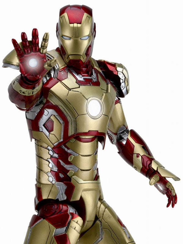 Iron Man 3 - Iron Man Mark 42 1/4 Action Figure