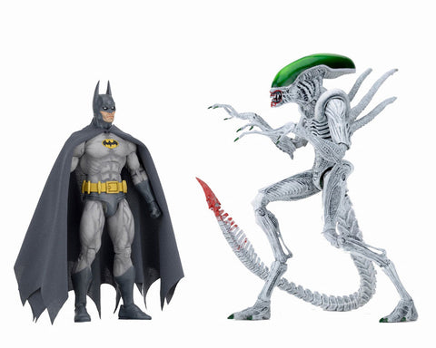 Versus Series - Batman/Aliens: Batman vs Alien 7 Inch Action Figure 2PK
