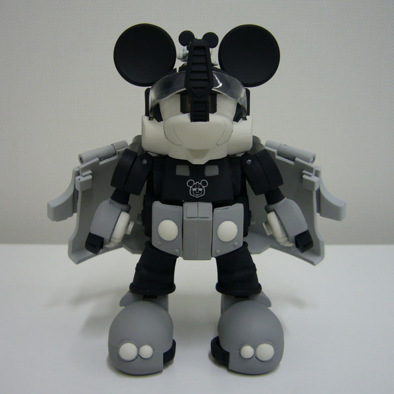 Trans Former - Disney Label - Mickey Mouse - Trailer - Monochrome