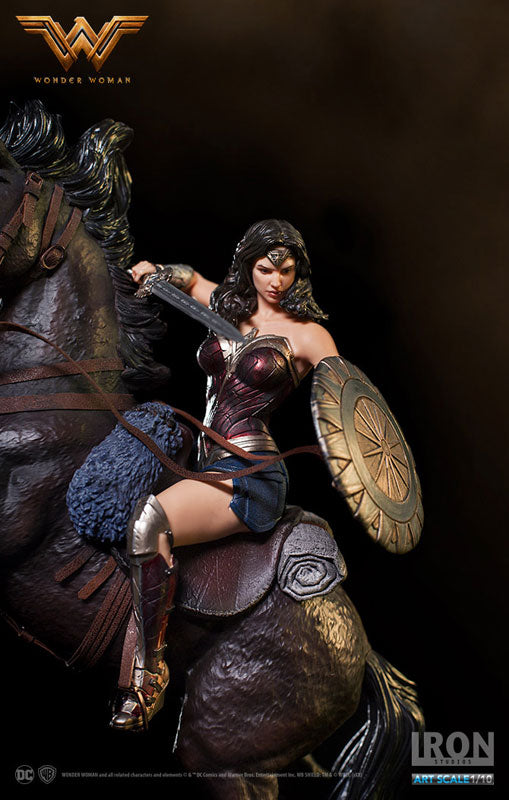 Wonder Woman - Wonder Woman Deluxe 1/10 Art Scale Statue - Solaris