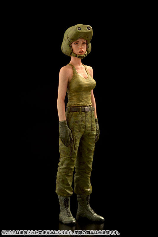 1/35 Mercenary Army Female Pilot Freesia Flesh Mold Color