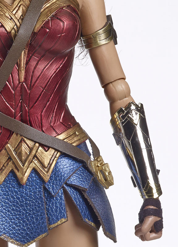 DC - Cinematic Heroine: Wonder Woman 16 Inch Action Doll