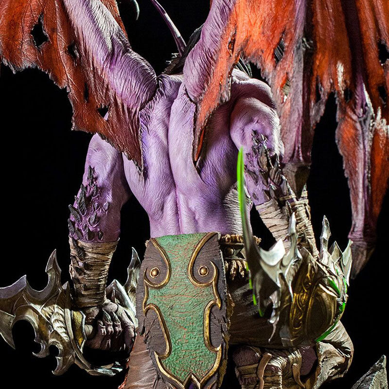 World of Warcraft - Illidan Stormrage 24 Inch Statue