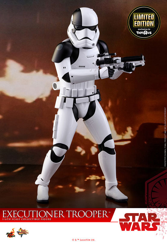 Movie Masterpiece - 1/6 First Order Stormtrooper Executioner　