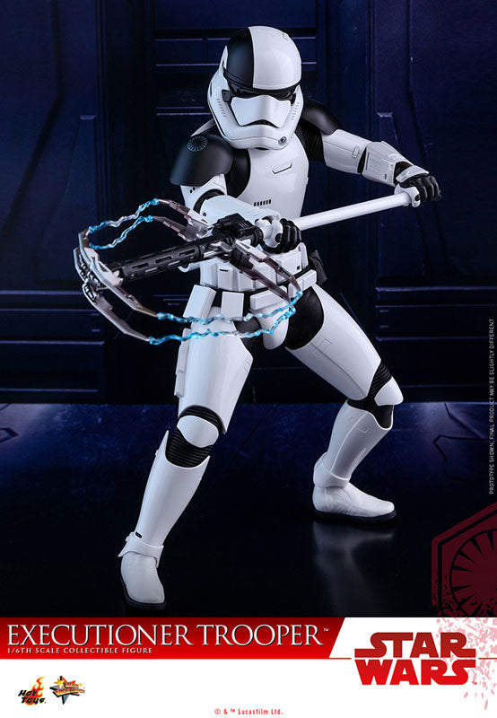 Movie Masterpiece - 1/6 First Order Stormtrooper Executioner　