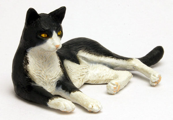 1/12 Japanese Cat Tuxedo Cat (Lying Down)