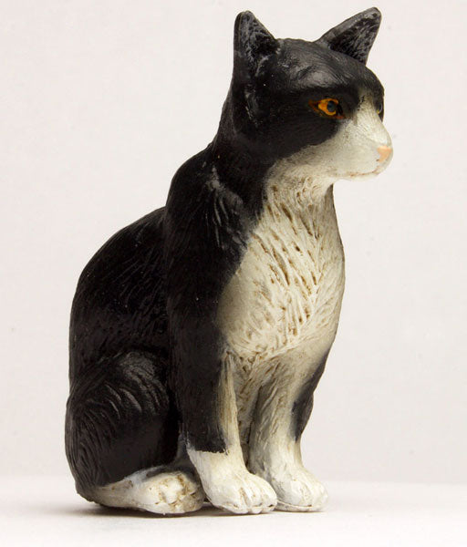 1/12 Japanese Cat Tuxedo Cat (Sitting)