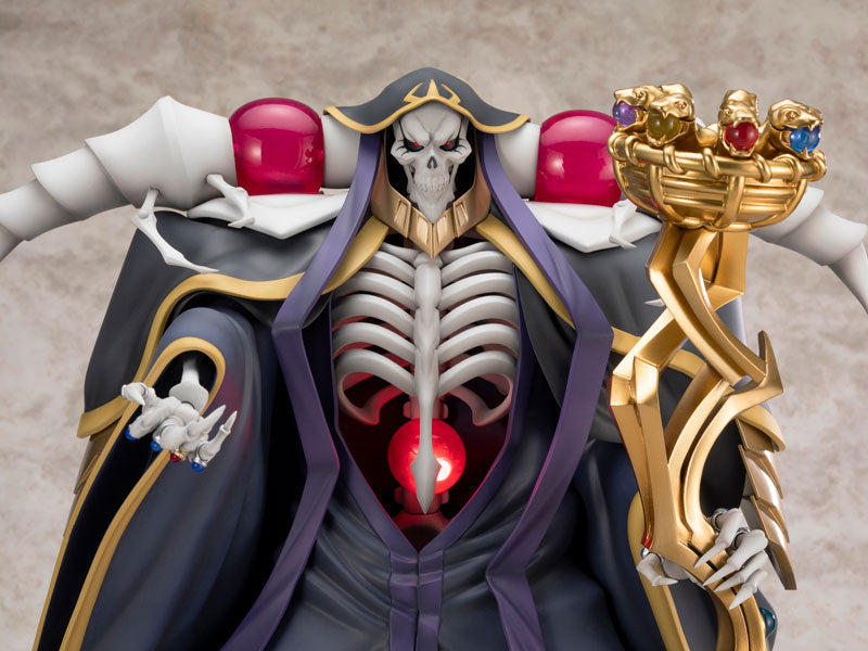 Ainz Ooal Gown(Satoru Suzuki/Momonga/Momon) - Overlord