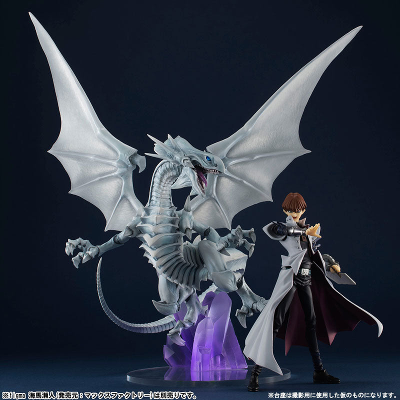 Blue-Eyes White Dragon - Yu-Gi-Oh! Duel Monsters