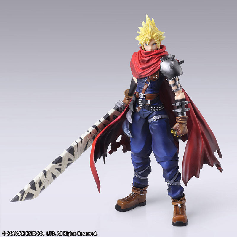 FINAL FANTASY CLOUD STRIFE フィギュア　クラウド Amazon.com: Square Enix Play Arts Kai Cloud Strife Final