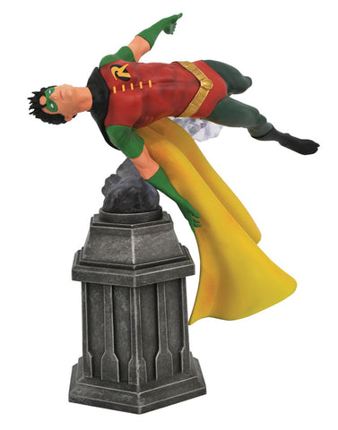 "DC Comics" PVC Statue [DC Gallery] Robin