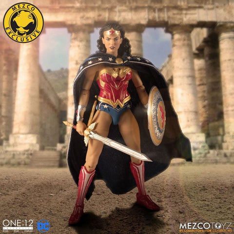 ONE:12 Collective / DC Comics: Classic Wonder Woman 1/12 Action Figure