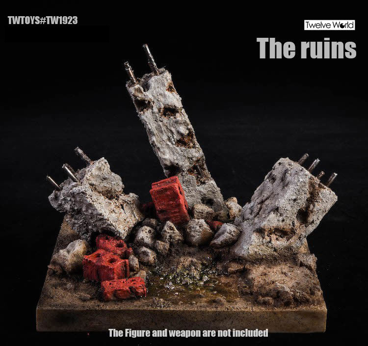 1/6-1/12 Display Diorama Town in Ruins - Fire Hydrant