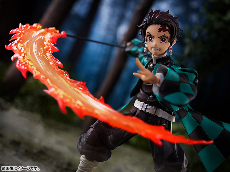 Figma 498 store DX Tanjiro Kamado Figure