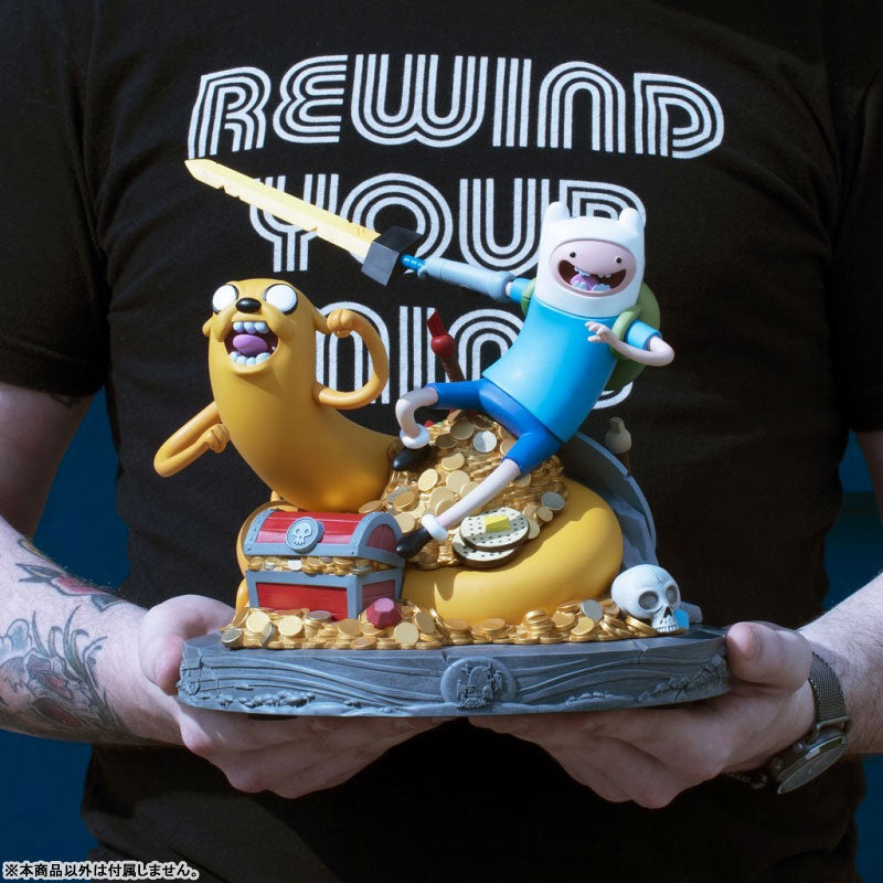 Adventure Time / Finn & Jake Statue