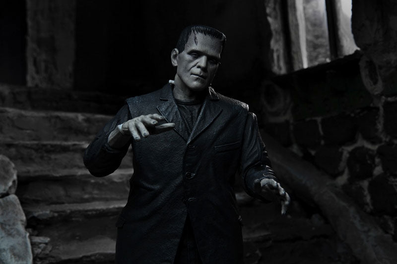 Frankenstein / Frankenstein's Monster Ultimate 7 Inch Action Figure