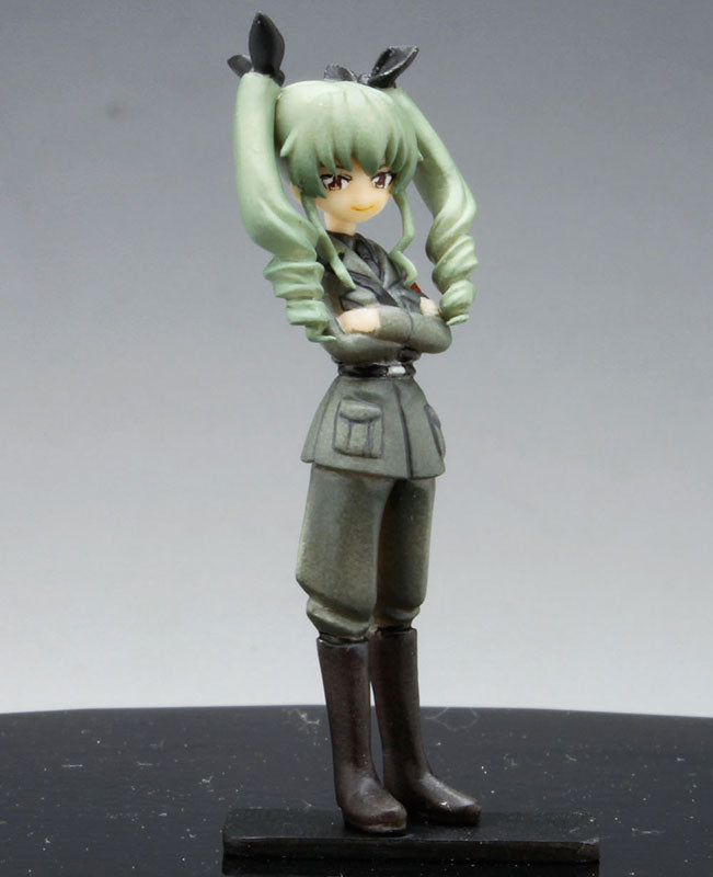 Girls und Panzer 1/35 Commander Figure Set das Finale Part.3 Special Package Edition Unpainted Kit