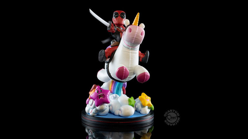 Q-fig Max Elite/ Marvel Comics: Deadpool & Unicorn PVC Figure
