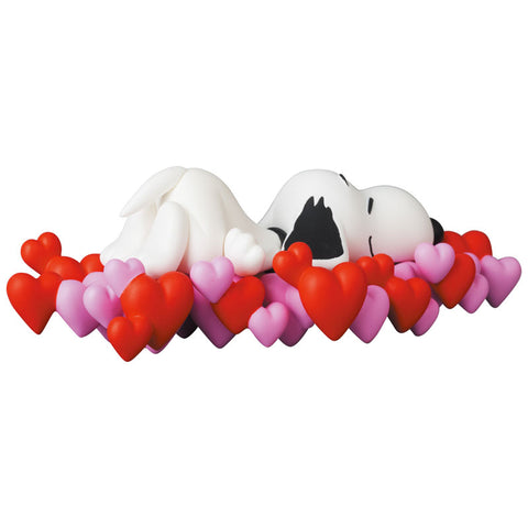 Ultra Detail Figure No.684 - PEANUTS SERIES 13 - FULL OF HEART SNOOPY (Medicom Toy)