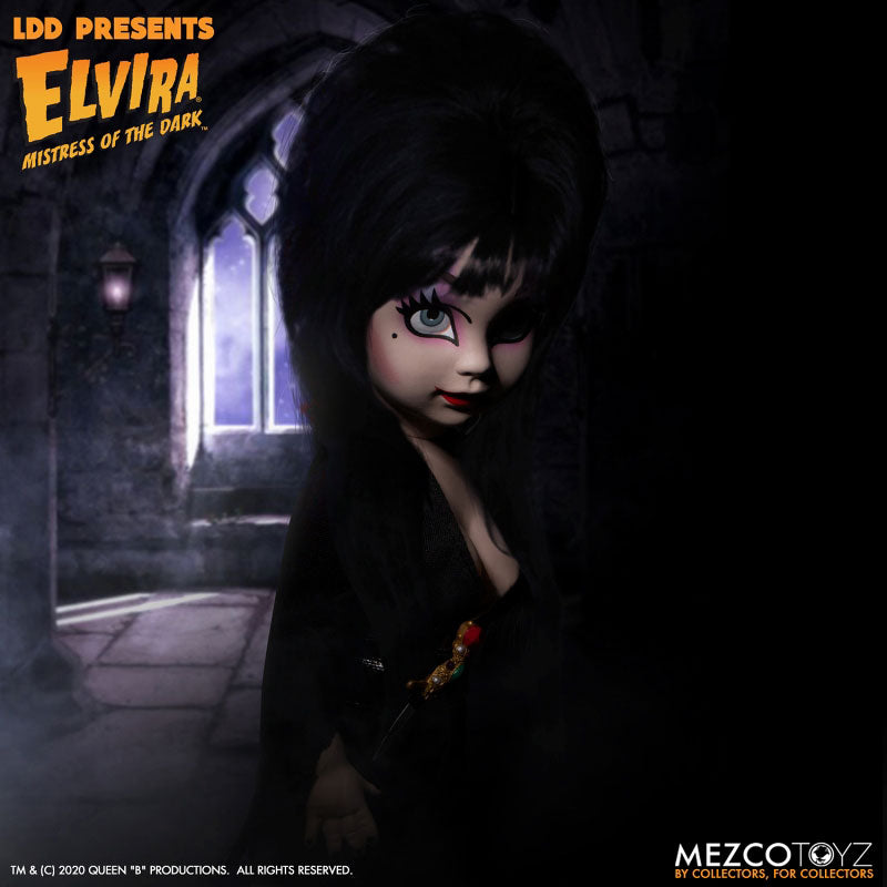 Living Dead Dolls - Elvira Mistress of the Dark - Elvira (Mezco)