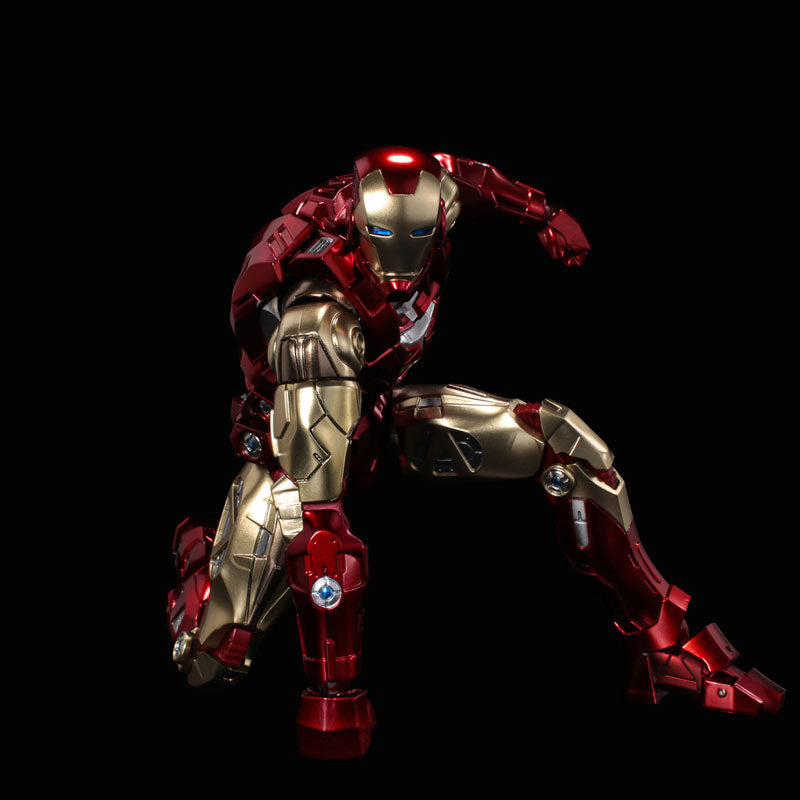 Fighting Armor - Iron Man - 2022 Re-release (Sentinel)