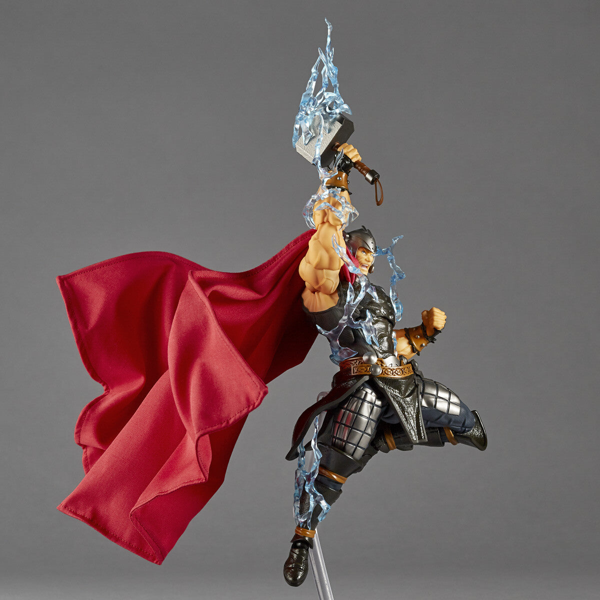 Thor - Amazing Yamaguchi - Revoltech (Kaiyodo) - Solaris Japan