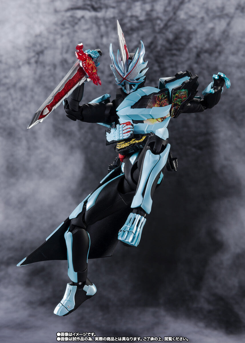 Amazon.com: P-Bandai S.H.Figuarts Kamen Rider Saber
