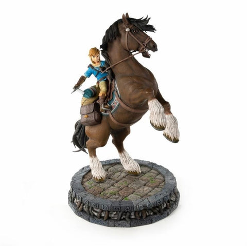 The Legend of Zelda - Breath of the Wild - Link on Horse - Statue (First 4 Figures)